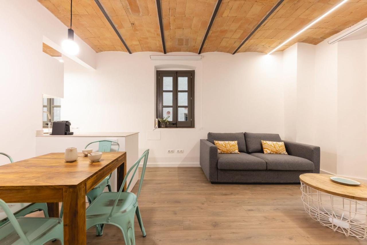 Bravissimo Cort Reial Entresol A Apartment Girona Bagian luar foto