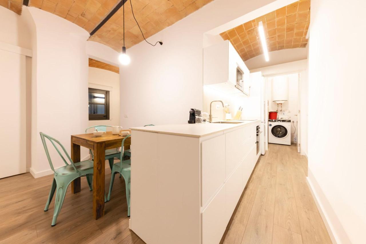 Bravissimo Cort Reial Entresol A Apartment Girona Bagian luar foto