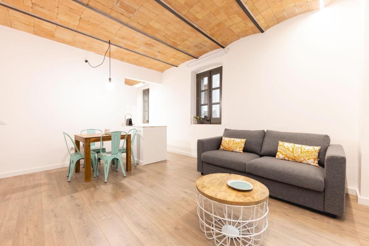 Bravissimo Cort Reial Entresol A Apartment Girona Bagian luar foto
