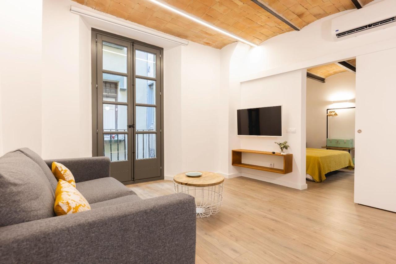 Bravissimo Cort Reial Entresol A Apartment Girona Bagian luar foto